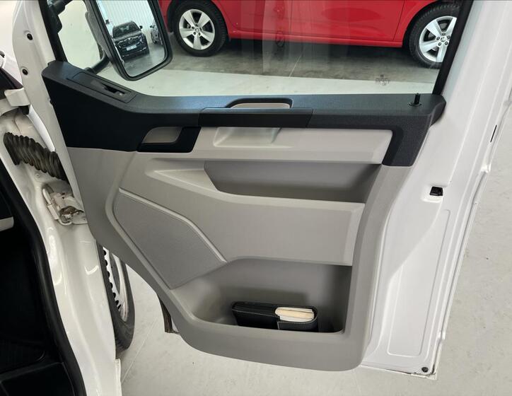 Volkswagen Transporter 19