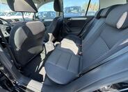 Volkswagen Golf 12