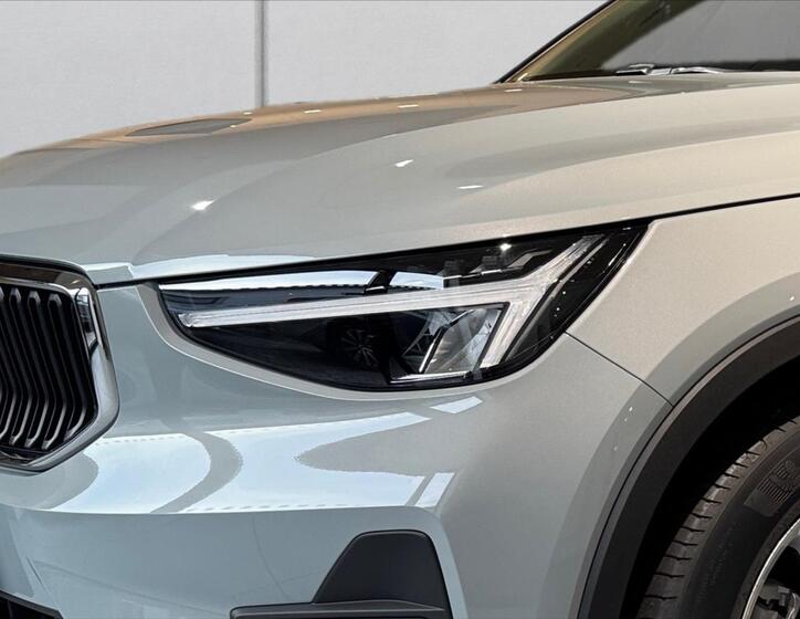 Volvo XC40 5
