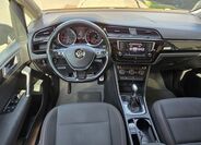 Volkswagen Touran 12