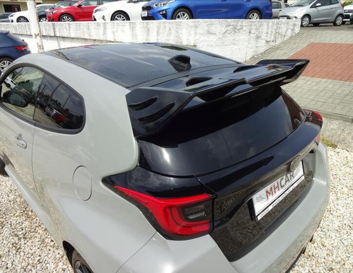 Toyota GR Yaris 15