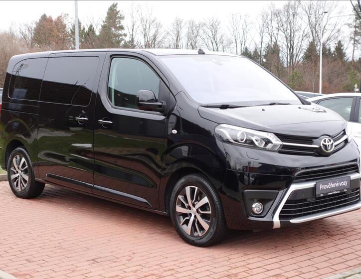 Toyota ProAce Verso 3