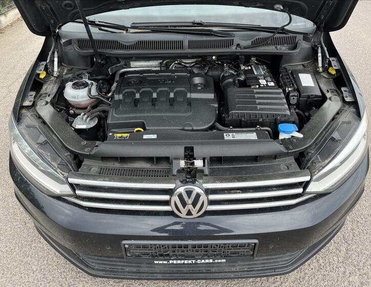 Volkswagen Touran 37