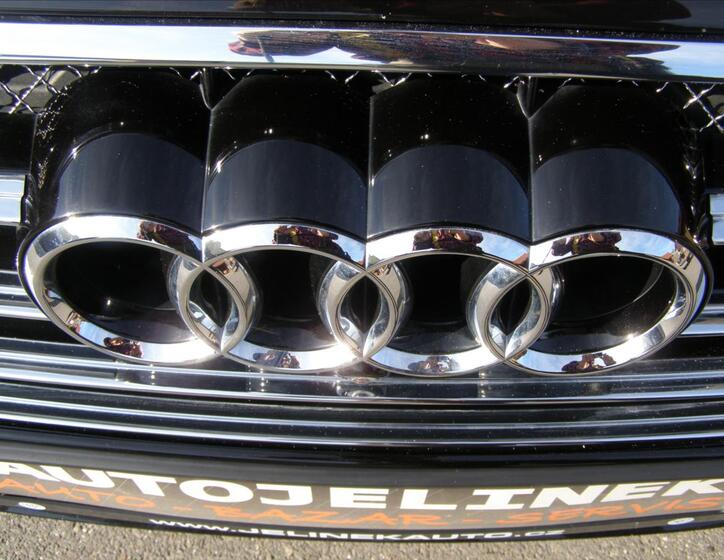 Audi A8 62