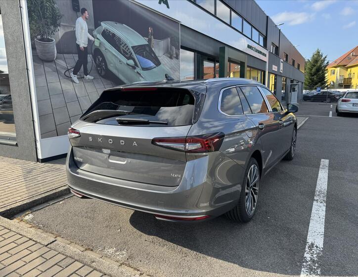 Škoda Superb 4
