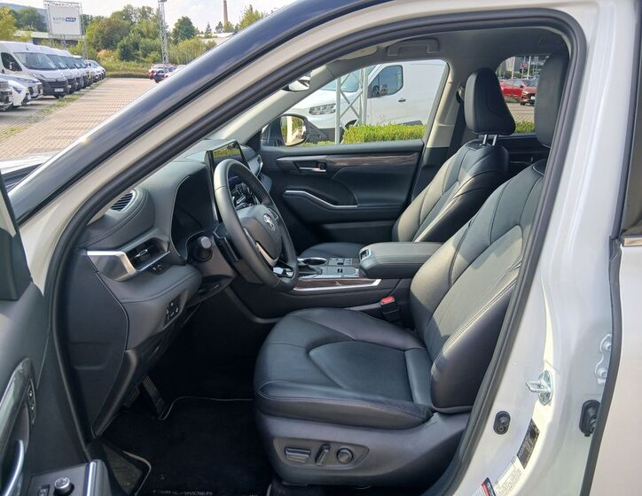 Toyota Highlander 10