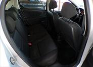 Peugeot 207 15