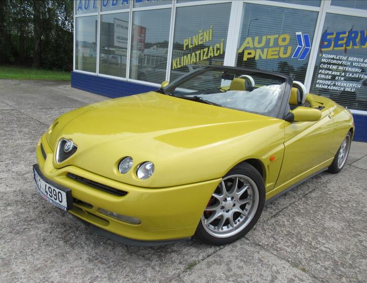 Alfa Romeo Spider 1