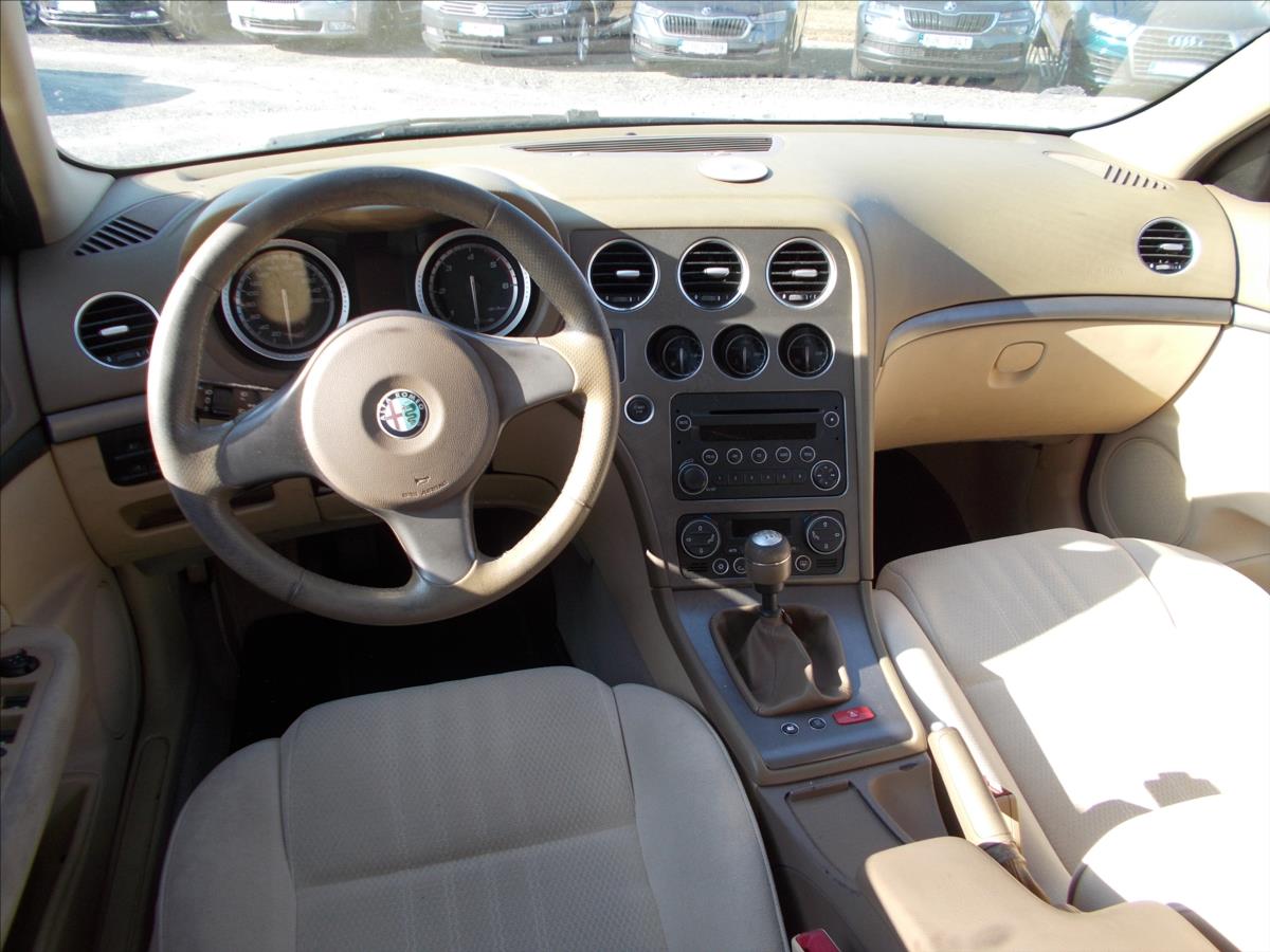 Alfa Romeo 159
