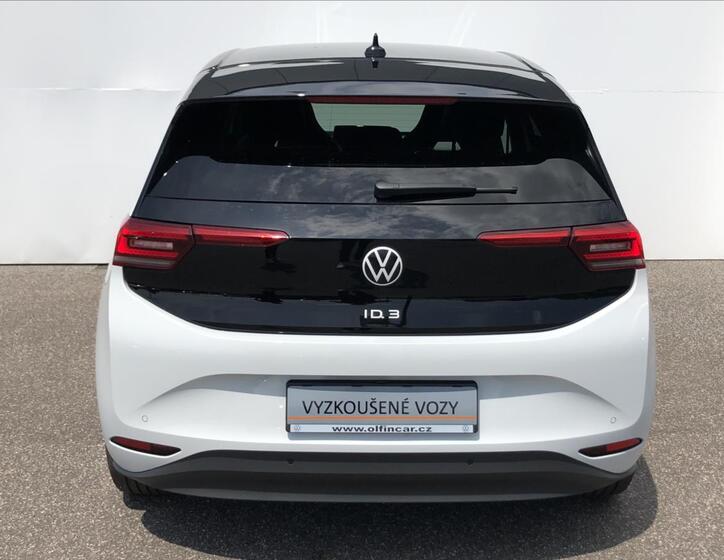 Volkswagen ID.3 8