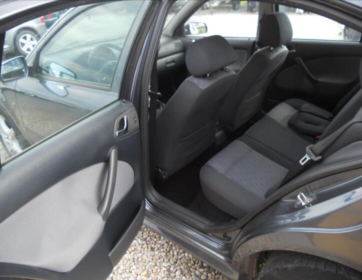 Škoda Octavia 15