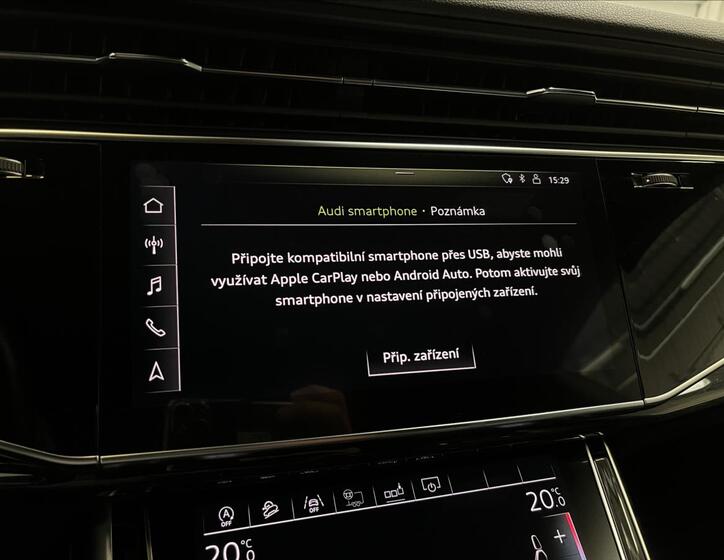 Audi Q8 9