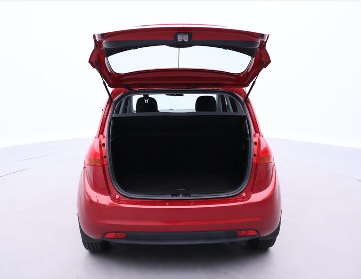 KIA Venga 9