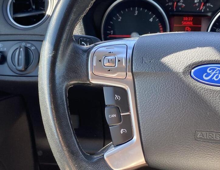 Ford Galaxy 20