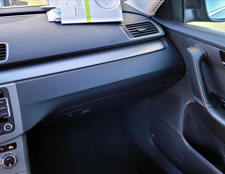 Volkswagen Passat 37