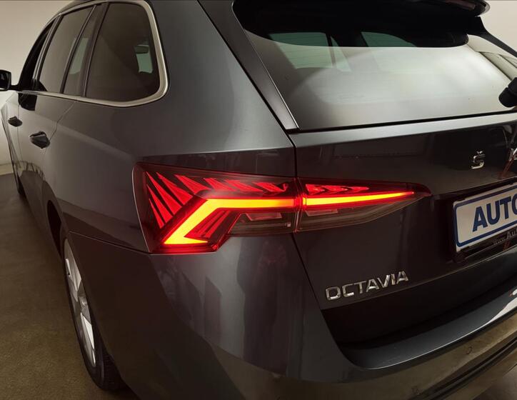Škoda Octavia 44