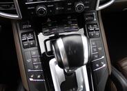 Porsche Cayenne 21