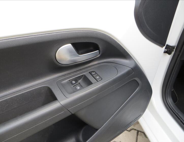 Volkswagen up! 10