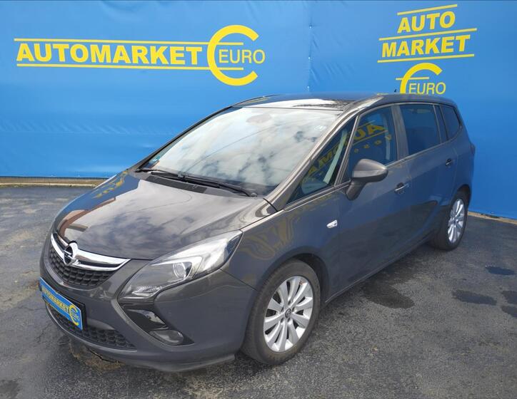 Opel Zafira 1