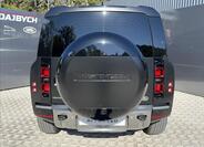Land Rover Defender 8