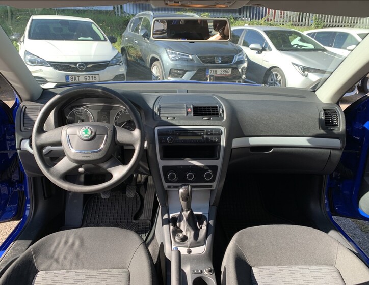 Škoda Octavia 10