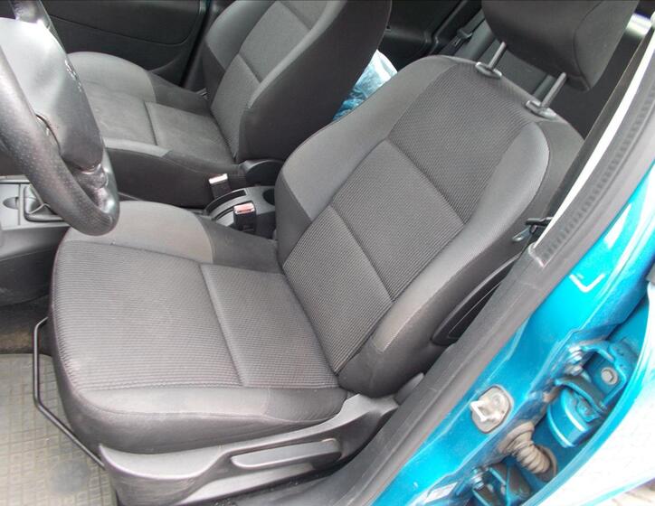 Peugeot 207 21