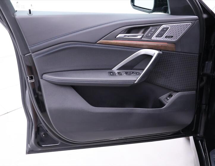 BMW X1 12