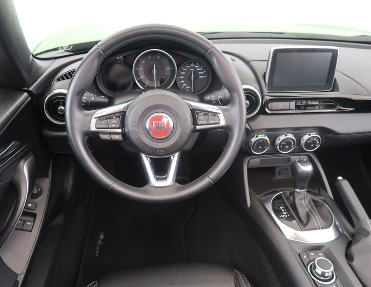 Fiat 124 Spider 21