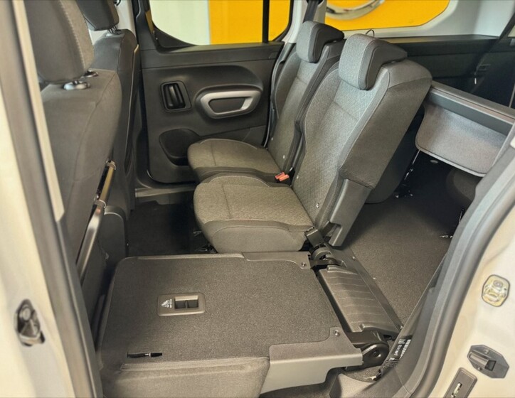 Opel Combo 14