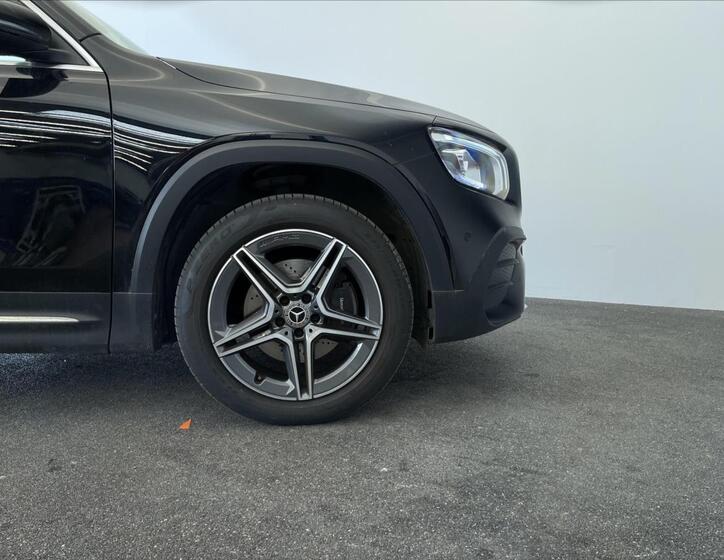 Mercedes-Benz GLB 22