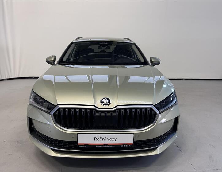 Škoda Superb 4