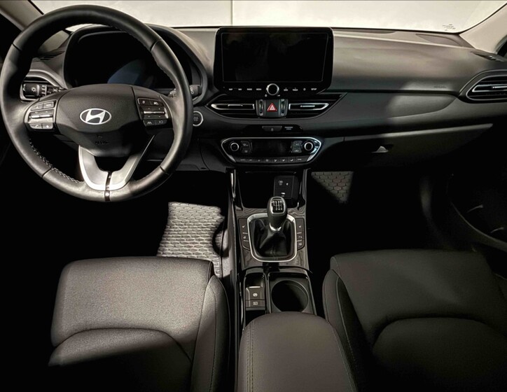 Hyundai i30 9