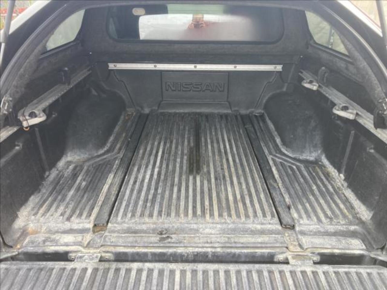 Nissan Navara 11