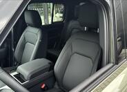 Land Rover Defender 13