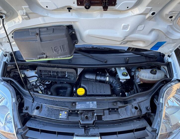 Renault Trafic 24