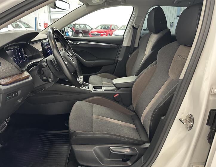 Škoda Octavia 21
