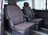 Volkswagen Multivan 16