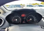 Ford Fiesta 13