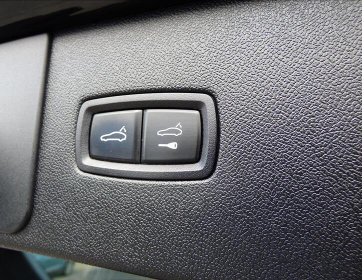 Porsche Cayenne 63