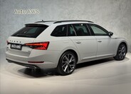 Škoda Superb 8