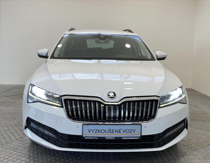 Škoda Superb 4