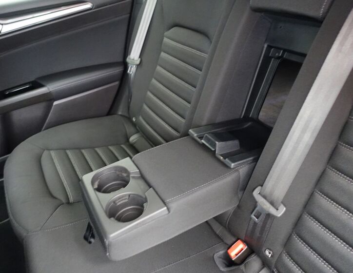 Ford Mondeo 29
