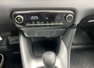 Toyota Yaris 23