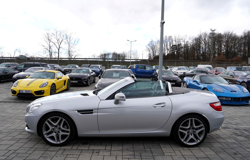 Mercedes-Benz SLK