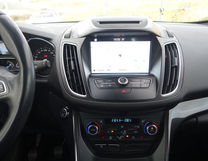 Ford C-MAX 13