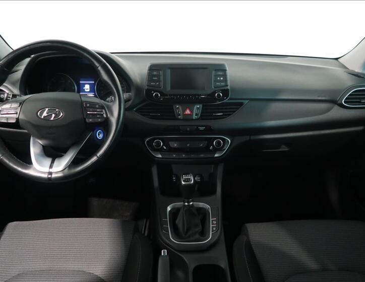 Hyundai i30 9