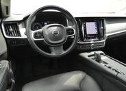 Volvo V90 5