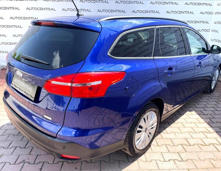 Ford Focus 9