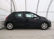 Peugeot 208 5