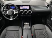 Mercedes-Benz GLA 12